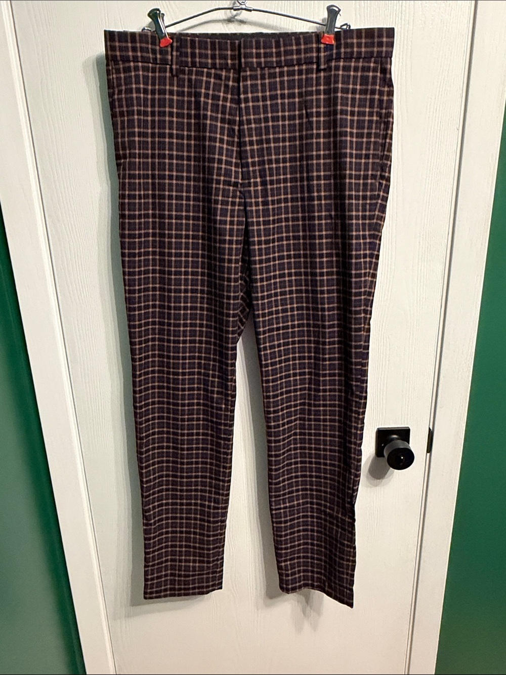 H&M women’s  Brown Plaid Chinos- size 33